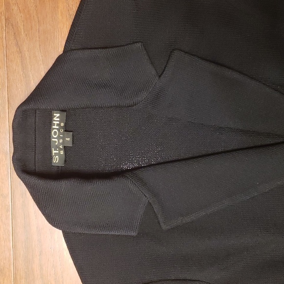 St John Knit Blazer - Picture 2 of 5
